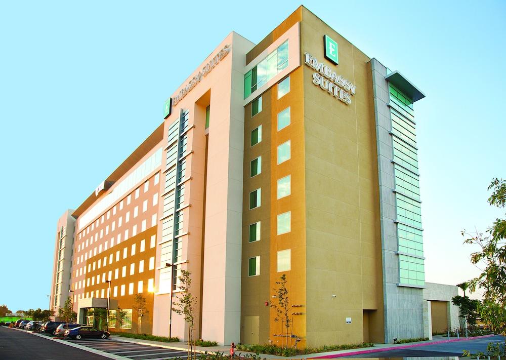 เอ็มบาสซี่ สวีทส์ ออนทาริโอ แอร์พอร์ต โฮเต็ล Hotel ออนตาริโอ ภายนอก รูปภาพ