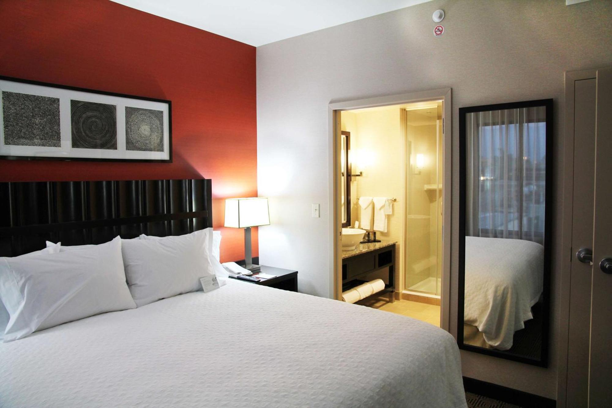เอ็มบาสซี่ สวีทส์ ออนทาริโอ แอร์พอร์ต โฮเต็ล Hotel ออนตาริโอ ภายนอก รูปภาพ
